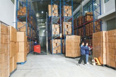 Ningbo Yolanda Spray Co., Ltd. প্রস্তুতকারকের উৎপাদন লাইন