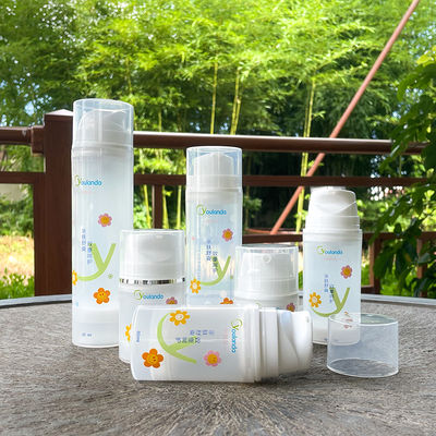 30 মিলি 100 মিলি এয়ারলেস পাম্প বোতল ফেস ক্রিম বোতল ফাউন্ডেশন পাম্প বোতল এয়ারলেস প্যাকেজিং কসমেটিক