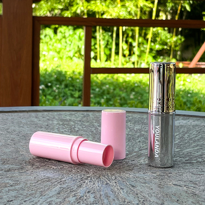 নাম